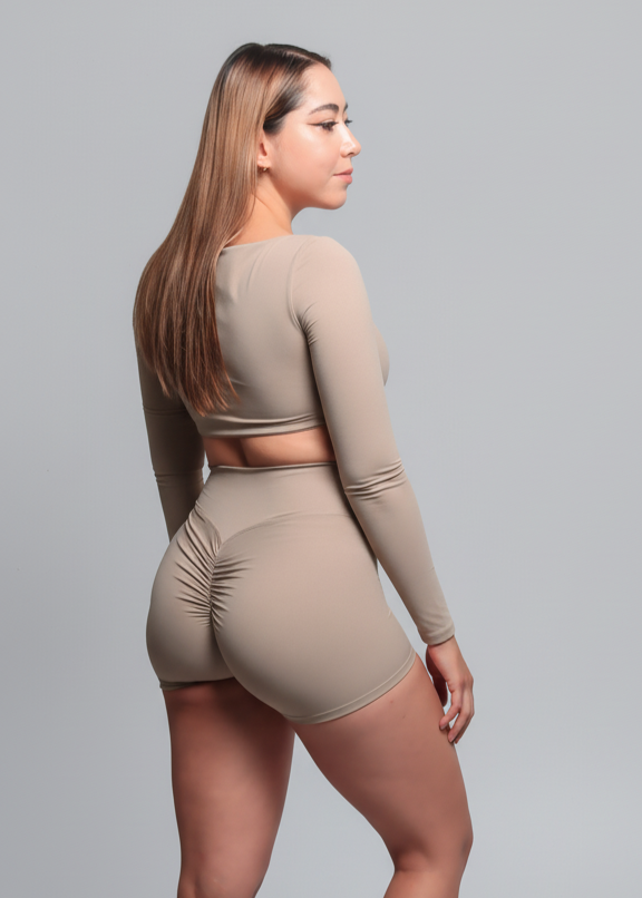 Set deportivo Kábala Colección Origen Crop Top Manga larga